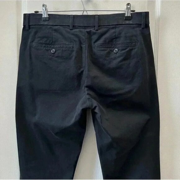 GAP Mens Pants Modern Slim Fit Chinos Khakis GapFlex Black Size 31x32 - Picture 10 of 15